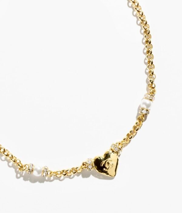 29D68770-DBAF-D4B9-B870-8DD4A27B6676.jpg NECKLACE