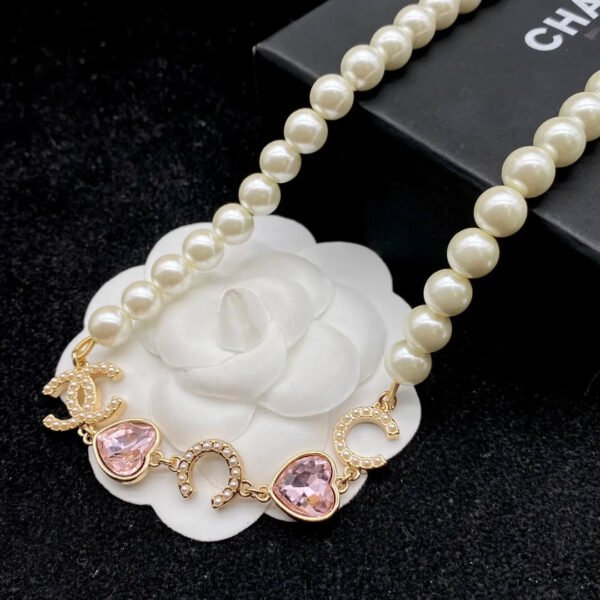 2A06B191-AC8F-16B6-27BA-E6D7963319CF.jpg CC Necklace 0023