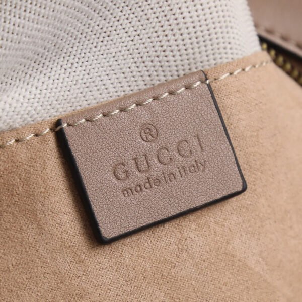 2C27E33A-6E20-41F4-A2D1-EB2FA38BFAAE.jpg Gucci Marmont Camera Bag