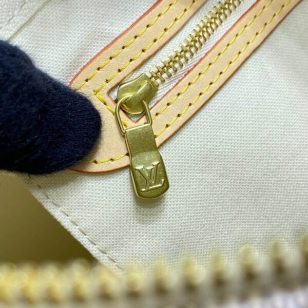 2C78758A-60DE-FB8F-6C6B-5F44778F2D20.jpg Louis Vuitton Speedy Bandoulière 30 N40592