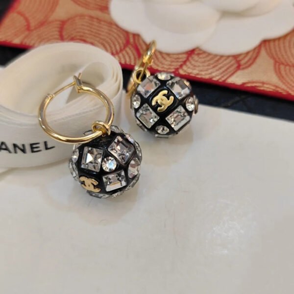 CC Earrings 0003