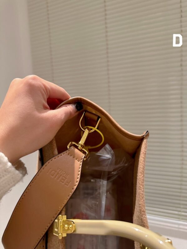 Fendi Sunshine Medium