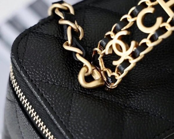 Chanel Small Vanity Case Black For Women 6.7in/17cm AS3171