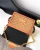 2E571CDF-2A17-3FBC-2807-0202E492E40C.jpg Louis Vuitton M44580 Mini Dauphine