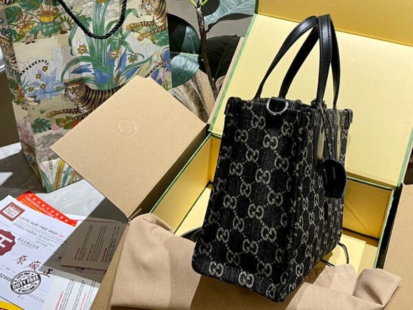 Ophidia medium tote bag