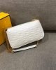311AEE6A-07CF-81E0-D449-68BC029B66F3.jpg Fendi Baguette Chain Midi