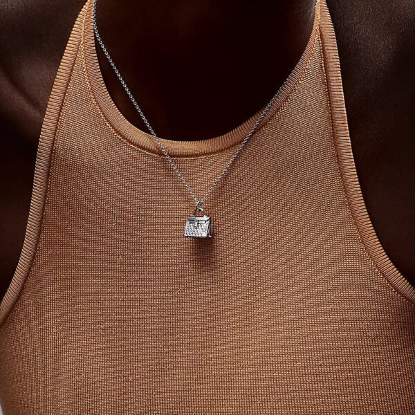 Amulettes Kelly pendant