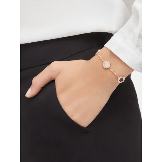 333ACAEE-5A84-75EE-C2D8-C94D4F53302E.png BRACELET