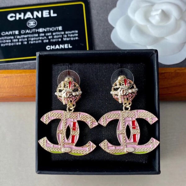 339987AD-C84E-1087-072C-D9E29914D5A8.jpg cc Earrings