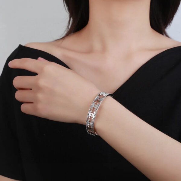 347C204E-4511-BE7F-1A1B-A3898BB0D889.jpg CC Bracelet 0010