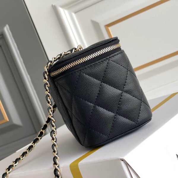 35458CC4-9137-508E-59EC-C6AE3D23FBC3.jpg Chanel Long Box Cosmetic Bag