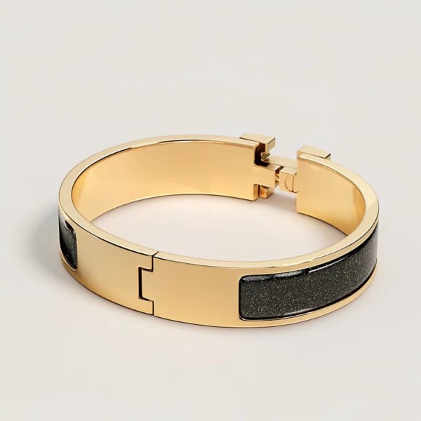 3655F042-F42B-212E-D30E-703C0CC10B55.jpg Hermes Clic H Glitter bracelet