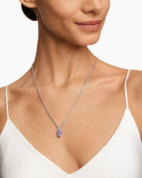 Skull Amulet Full Pav&eacute; Purple Sapphires and 18K White Gold, 14mm