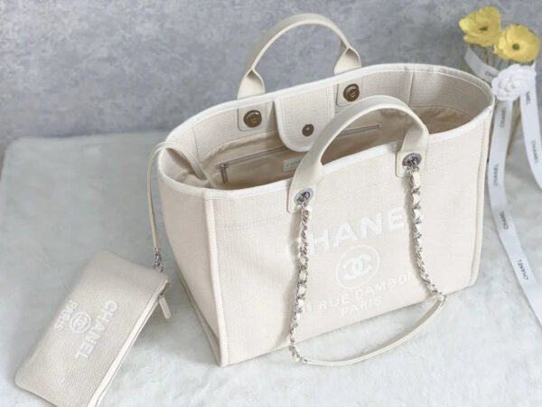 Chanel Small Shopping Bag Silver Hardware Cream For Women, Women&rsquo;s Handbags, Shoulder Bags 15.2in/39cm AS3257