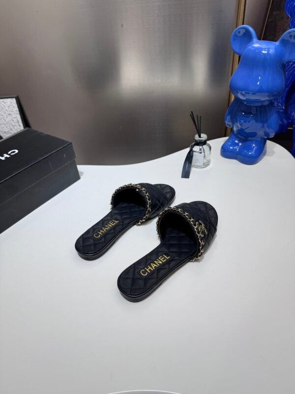 Chanel Women's Logo 25ss CC Sandal