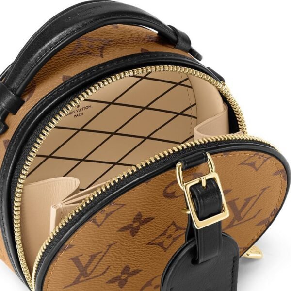 3A3C1829-F039-2EF8-2368-7E8892CA9F44.jpg Louis Vuitton Mini Boite Chapeau M68276