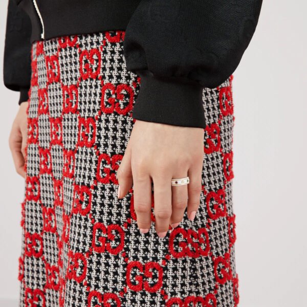 3AED7769-76E1-AB0E-288B-B86039EBD659.jpg Icon ring with gemstones