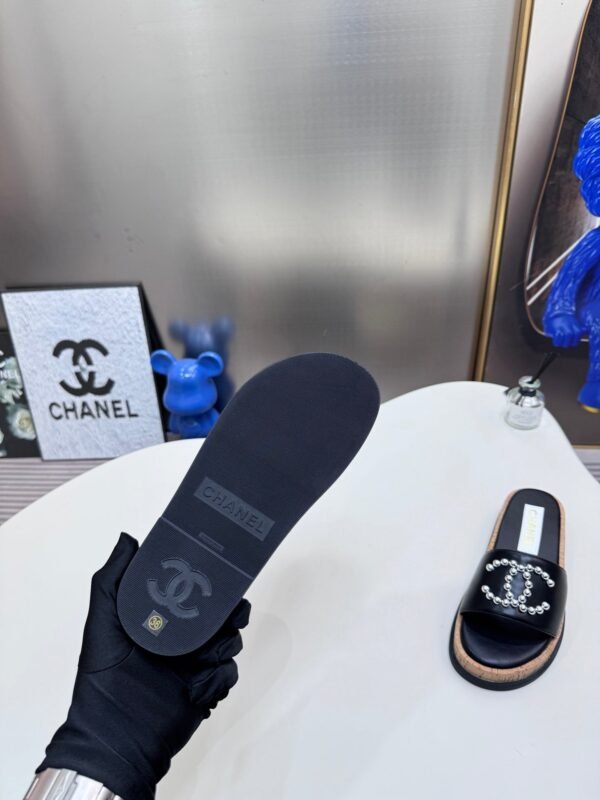 Chanel Women's Logo 25ss CC Sandal