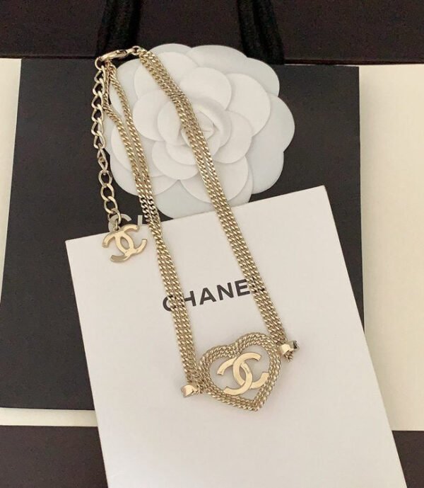 Wheat Heart Peach Heart Hollow Double C Double Chain Necklace