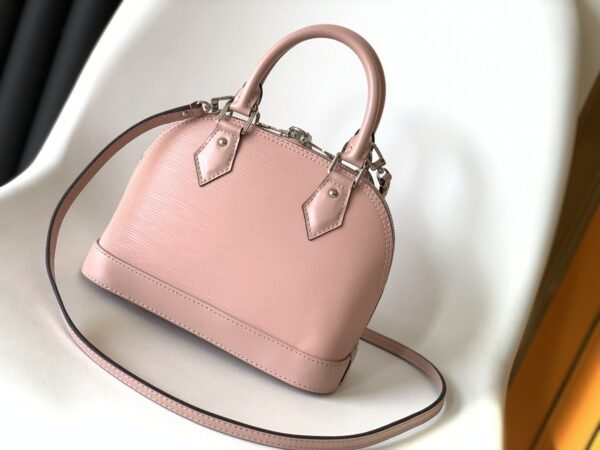 3C1F3EFA-F758-484D-1865-A46252CA4BEC.jpg Louis Vuitton Alma BB M41327