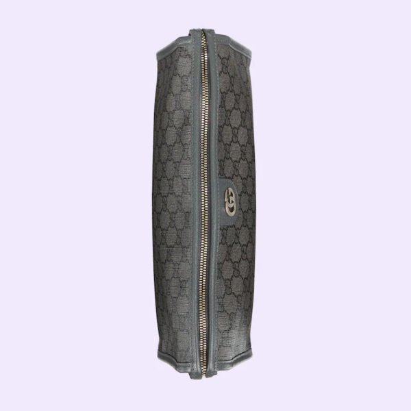 3DBE97B9-F11E-41CA-541F-6582345BD3C7.jpg OPHIDIA TOILETRY CASE