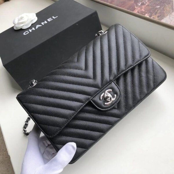 3DC48C68-1FE0-6E57-C726-63D14BFF0950.jpg Chanel Chevron Classic Handbag Silver Hardware Black For Women, Women’s Bags, Shoulder And Crossbody Bags 10.2in/26cm