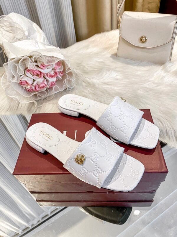 402E73F4-F2CF-C698-E5CA-7E233D54E4F3.jpg GUCCI Women's Platform Slide Sandal