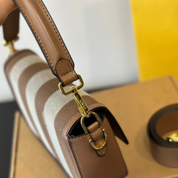 41085DAF-EF70-281C-648E-410E5D661F71.jpg Fendi Baguette striped fabric bag