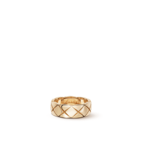 41475409-33DB-0249-3D40-38291D69E12C.png COCO CRUSH RING Quilted motif, small version, 18K BEIGE GOLD - 6