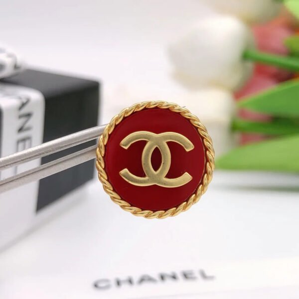 41738337-3BFE-3913-B719-59E003246727.jpg cc Earrings