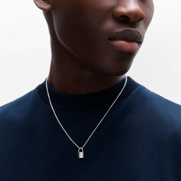 43D55476-2D2F-604C-C682-599F5E60F574.png Silver Lockit pendant, sterling silver