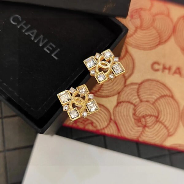 4476ACCB-8215-AC35-8237-BCEAF23C3F3A.jpg CC Jewelry New 40