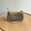 452FA3B7-8749-7257-E3AE-E03792C47A7E.jpg Gucci Ophidia Mini Bag