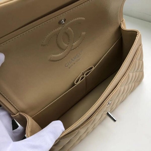 463FB669-A9D4-8A9C-3AB1-E68E58D9EAE1.jpg Chanel Classic Handbag Silver Hardware BeigeFor Women, Women’s Bags, Shoulder And Crossbody Bags 10.2in/26cm A01112