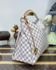 47A14262-A0DC-A4DA-06D7-4B867CA6BF0F.jpg Louis Vuitton Artsy MM N40253