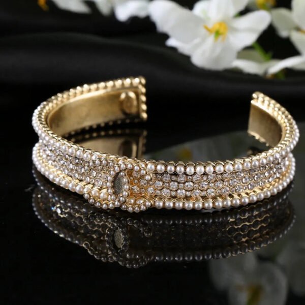48232256-F5E8-99BA-9BA1-51C542BA32C0.jpg CC Bracelet 0005