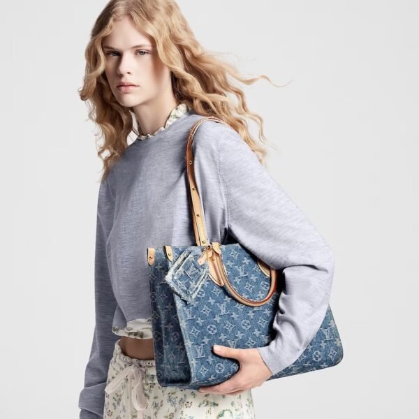 Louis Vuitton OnTheGo MM M46871