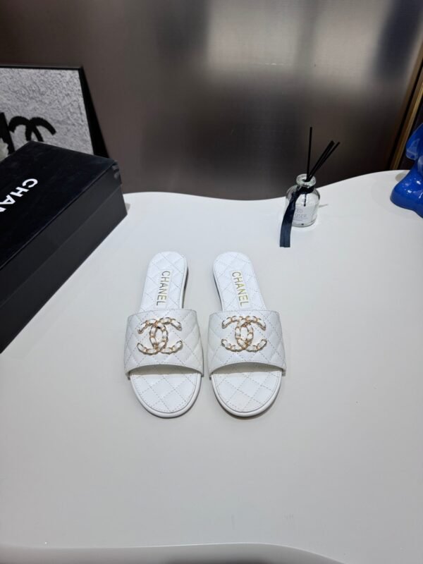 Chanel Women's Logo 25ss CC Sandal