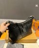 4B36798F-A8D4-C92B-C358-70E35750E417.jpg Louis Vuitton M46288 CarryAll PM