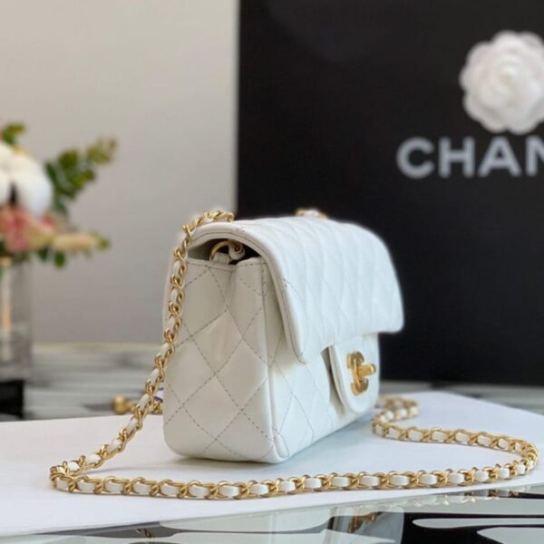 4B59C89B-F34F-C008-85D7-2EDF3FBC73ED.jpg Chanel Pearl Crush Mini Rectangular Flap Bag AS1787