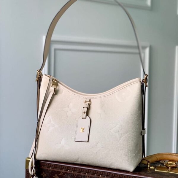 4BBBFA18-F6AC-48B2-4611-B7B18325D948.jpg Louis Vuitton M46293 CarryAll PM