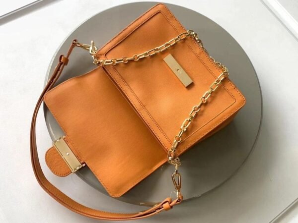 Louis Vuitton M25048 Dauphine Soft MM