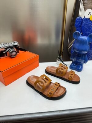 4D8246B9-A957-BC46-FD7F-276D36FEB22B.jpg Hermes Women's Extra Sandal