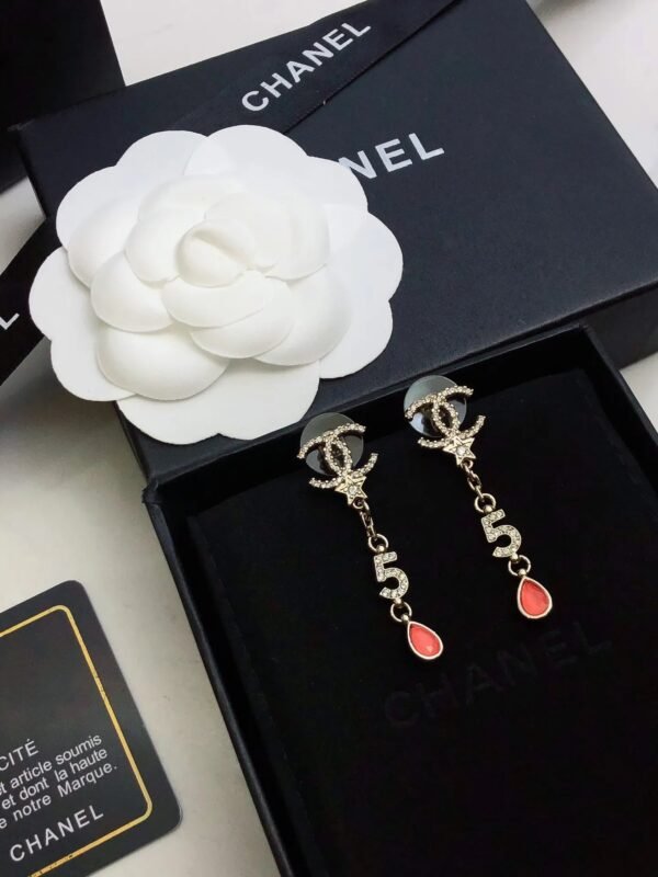 4FE218EC-415B-F09D-D827-FDE3519A3AA7.jpg cc Earrings