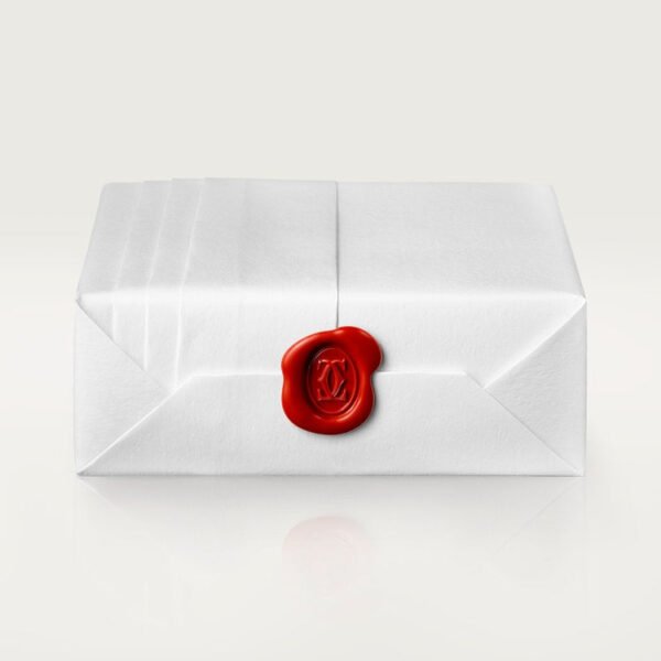 50148735-9443-5FD6-2F48-0D8045CE0461.jpg LOVE NECKLACE, 3 DIAMONDS