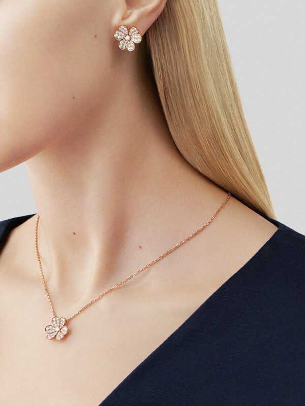 Frivole pendant, small model