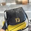 51485321-17B9-71F1-0CE5-83CAD3AF66C4.jpg Fendi C'mon Nano - White