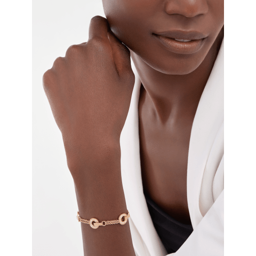 5263F7B4-350F-F132-DE40-8E571257A696.png BRACELET