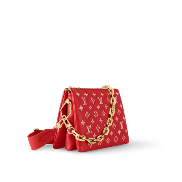 533FABD6-92A8-8F53-82EB-F5C3B8EC90D1_9479927f-7e79-4fe4-bd94-894172678159.png Coussin PM