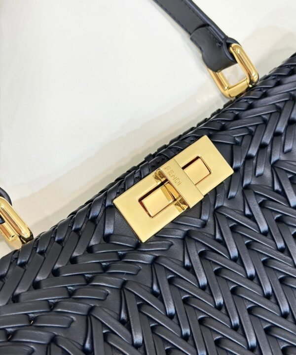 Fendi Peekaboo  Small iseeu Bag